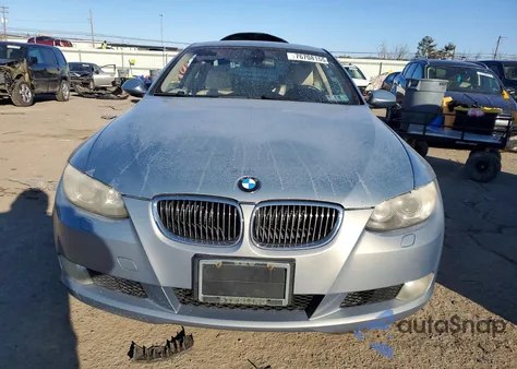 2008 BMW 328 Xi z USA, uszkodzony, nr VIN WBAWC33558PC87350